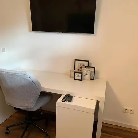 Rhein Souterrain Business Apartment *